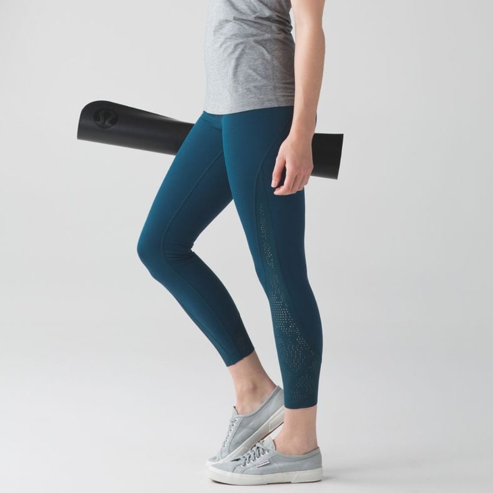 💙 Lululemon High Times Legging in Alberta Lake Yoga Athleisure Gym